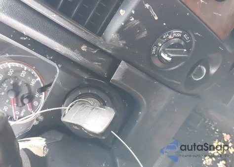 2010 Nissan Titan Le из США, поврежденный, VIN 1N6BA0ECXAN307590